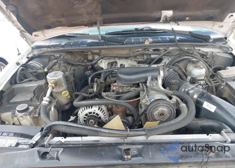 2003 Chevrolet S-10 from USA, damaged, VIN 1GCCS19X038275239